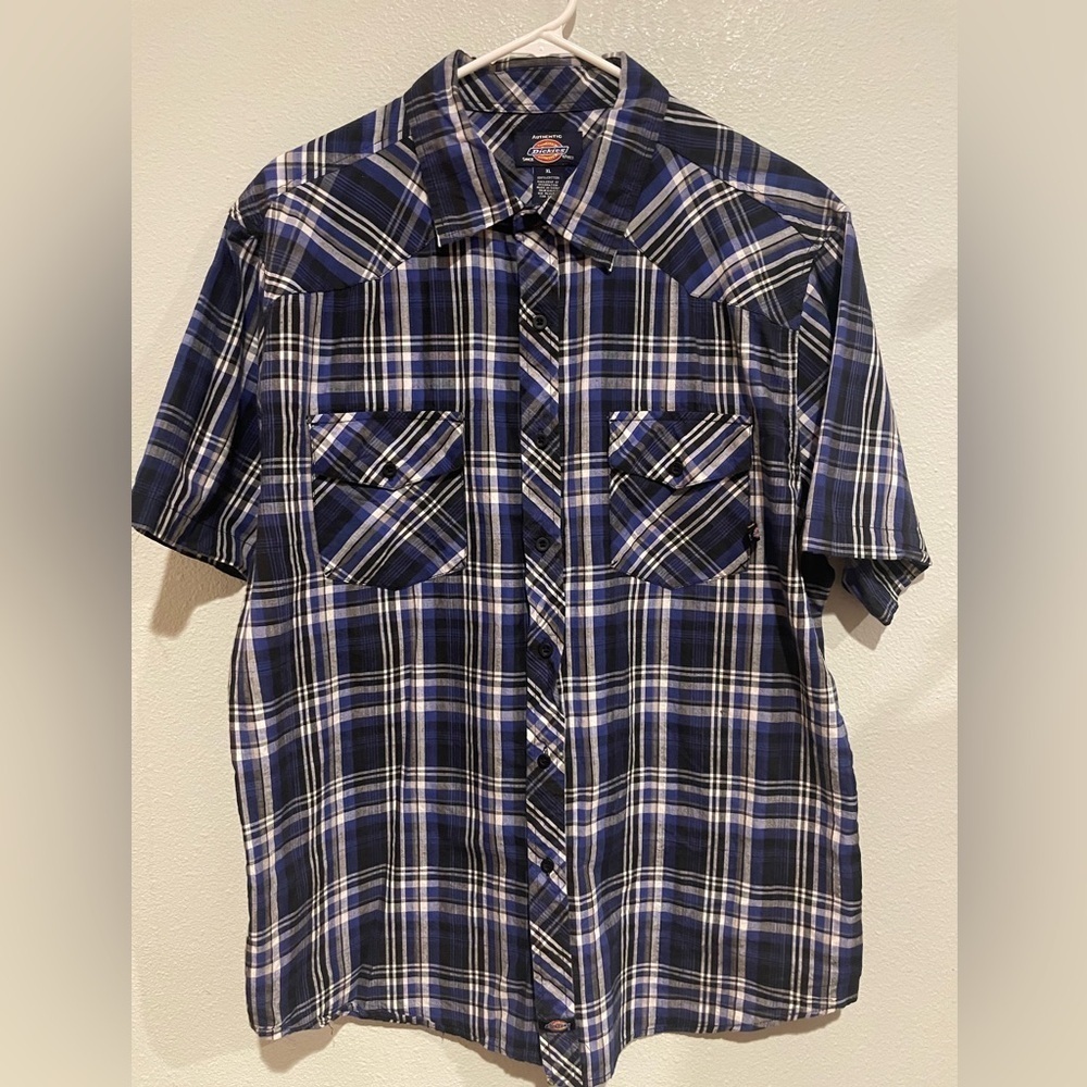 Dickies Men's Navy and White Plaid Button Down Shirt